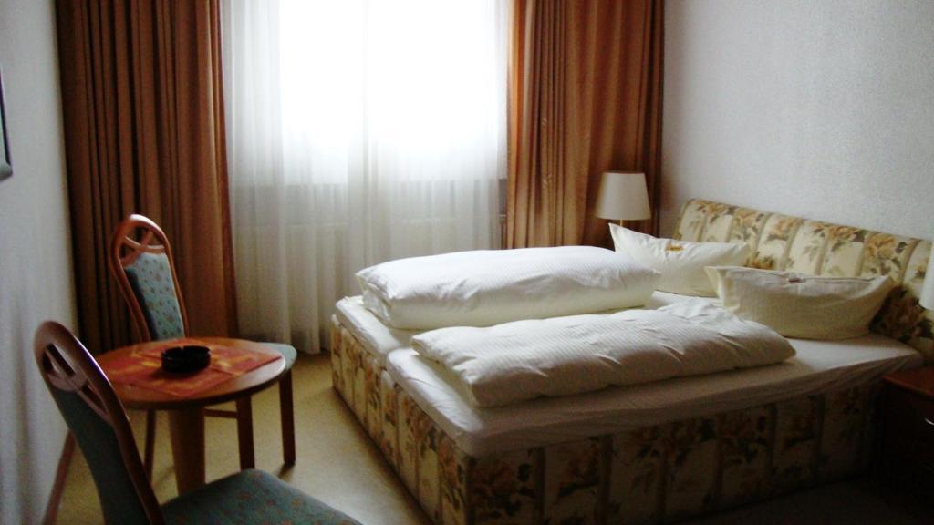 Offenthaler Hof Hotel Dreieich Værelse billede